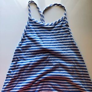 Hollister Tank